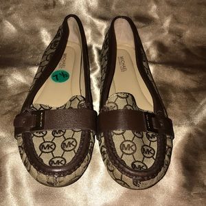 Canvas/Loafers Shoes